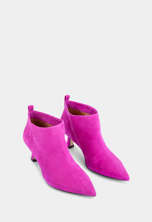 Ivylee Copenhagen Anna Suede Heeled Boots Pink