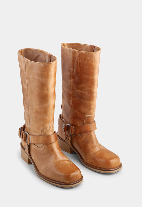 Ivylee Copenhagen Avery Escuvado Boot Dark Tan