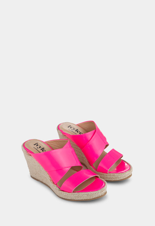 Ivylee Copenhagen Bella Patent Wedge Sandals Pink