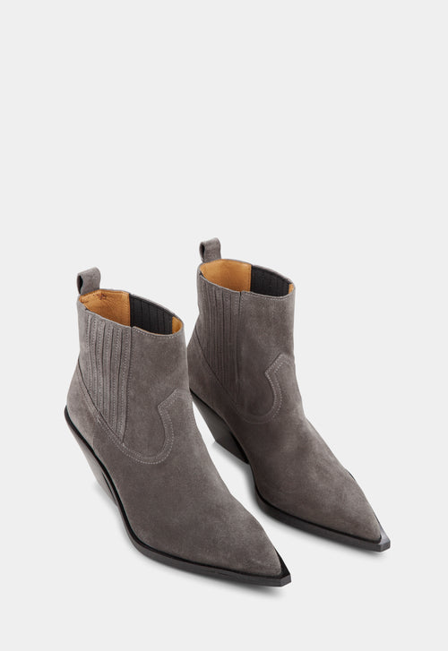 Ivylee Copenhagen Ellison Suede Ankle Boot Grey